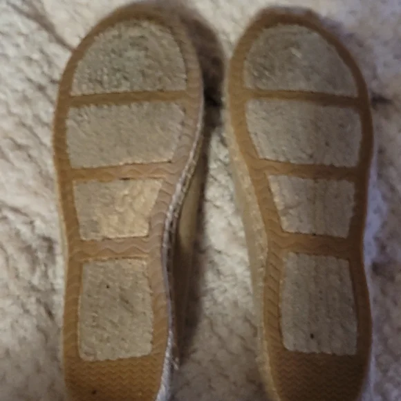 Simply Vera Wang flats Sz 9 - Picture 6 of 11